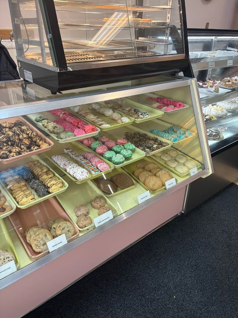 Heritage Bakery (Livonia)