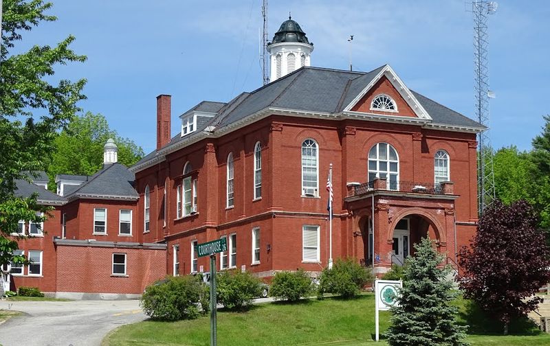 Paris Hill, Maine