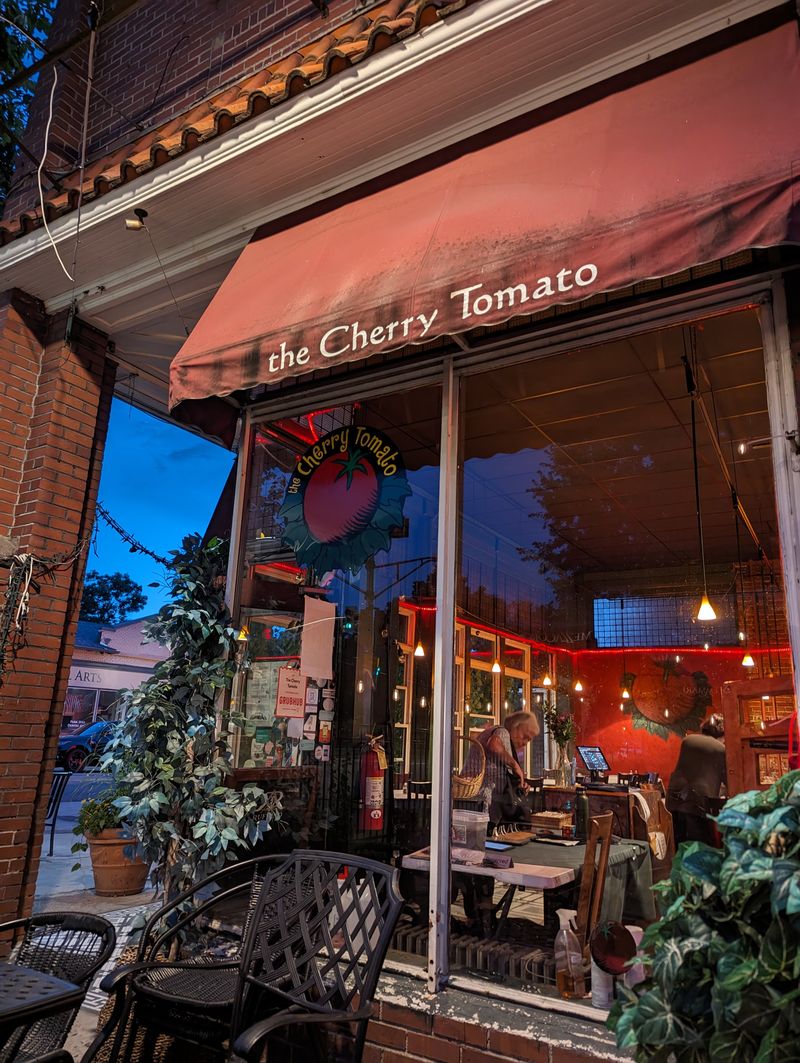 The Cherry Tomato, Denver