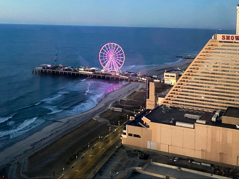 World Famous Boardwalk Fish & Chips