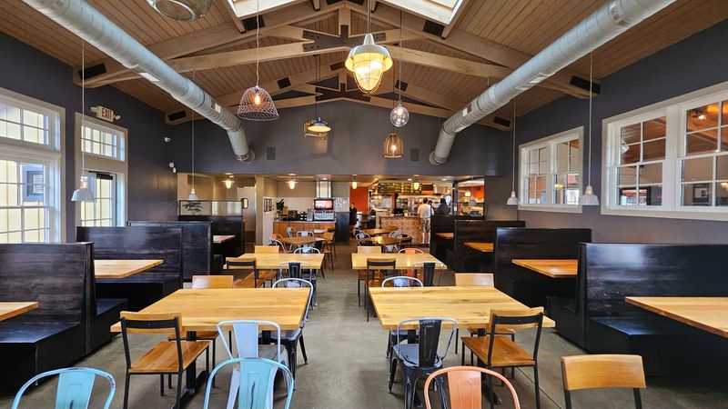 Park Street Pizza, Sugarcreek