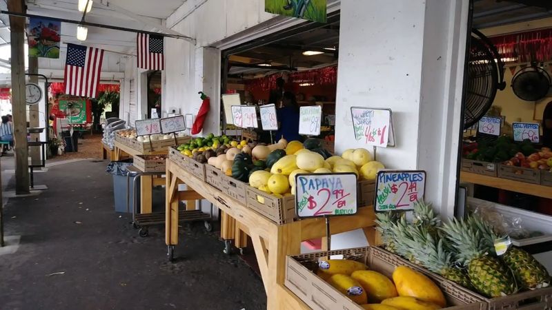 Parkesdale Farm Market, Plant City