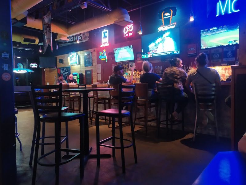 Parrott's Sports Grill, Firestone