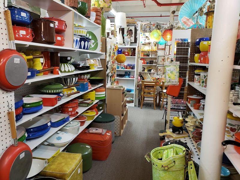 Part of “Antiques Capital, USA”