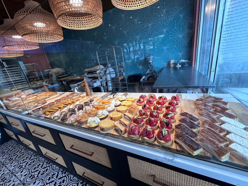 Party Cake Bakery, Miami Party Cake Bakery, Miami