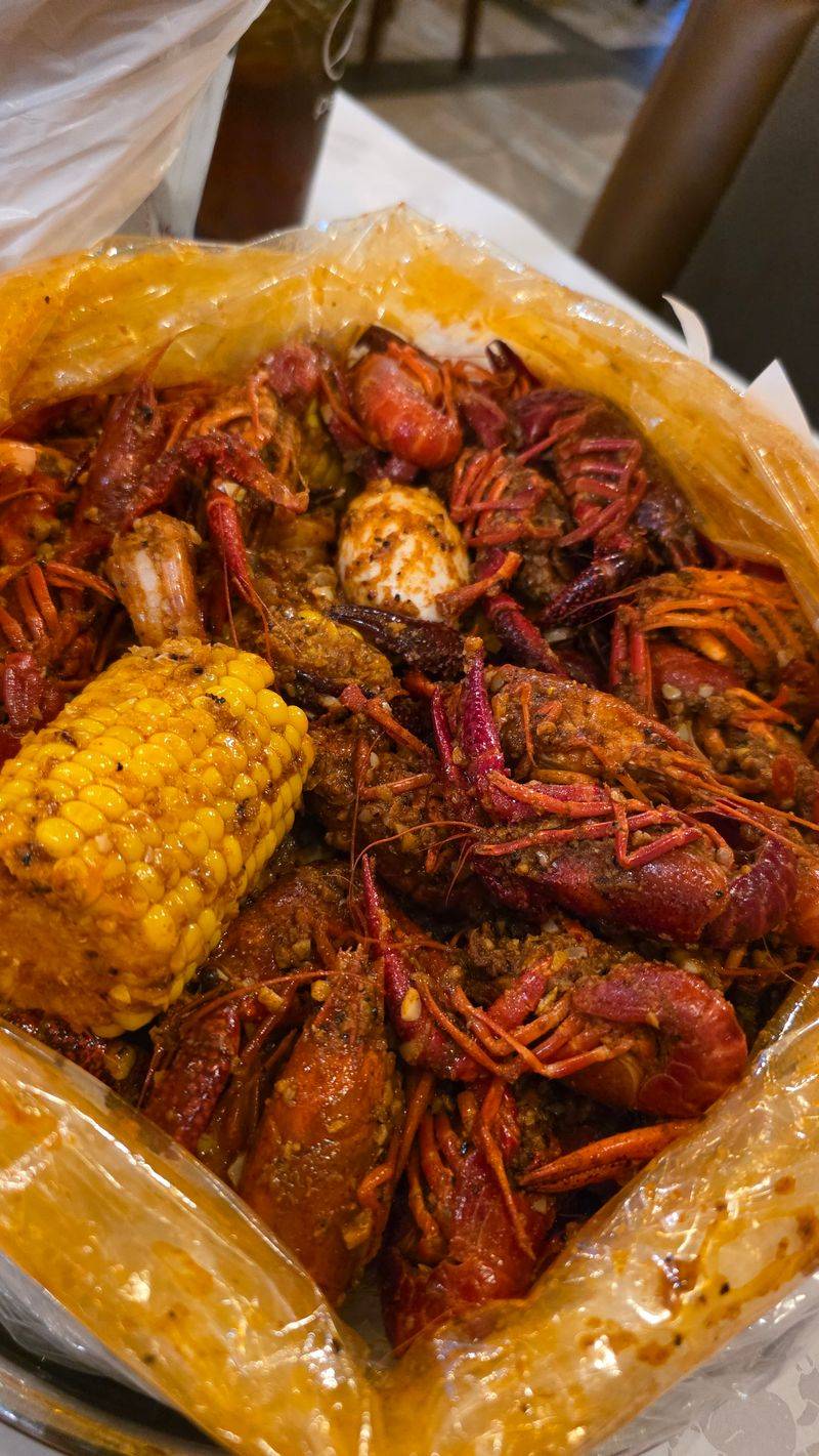 If It Ain't Steamed, It Ain't Crab