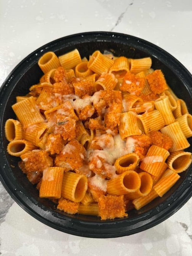 Pasta Dishes That Demand Your Full Attention Pasta Dishes That Demand Your Full Attention