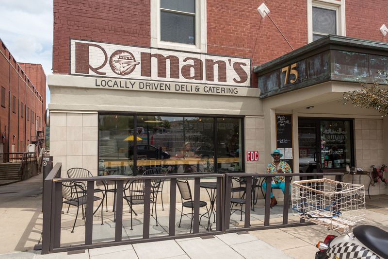 Roman's Deli & Catering
