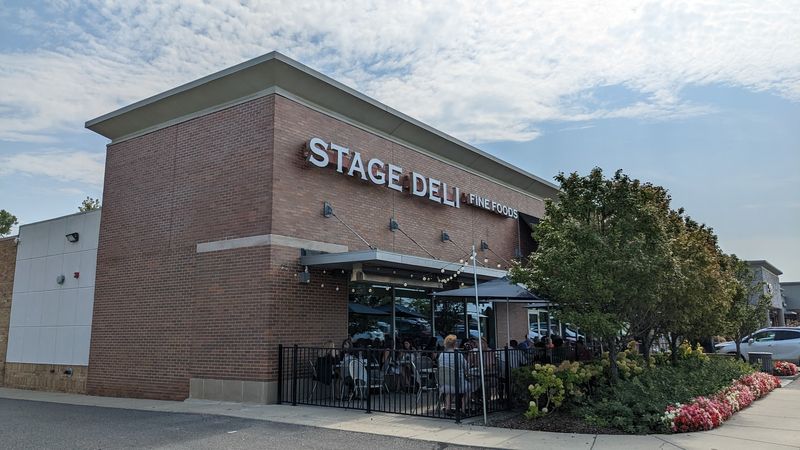 Stage Deli