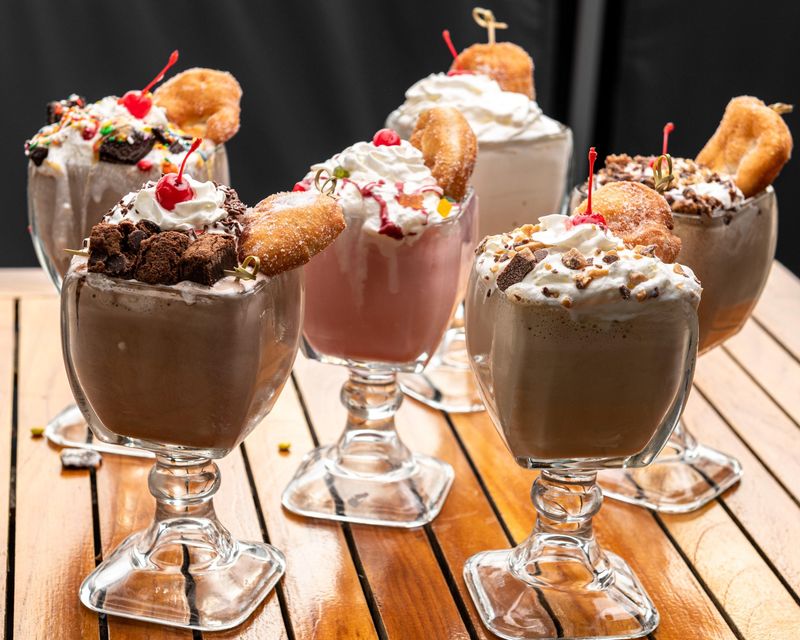 Full Bar to Complement Your Meal