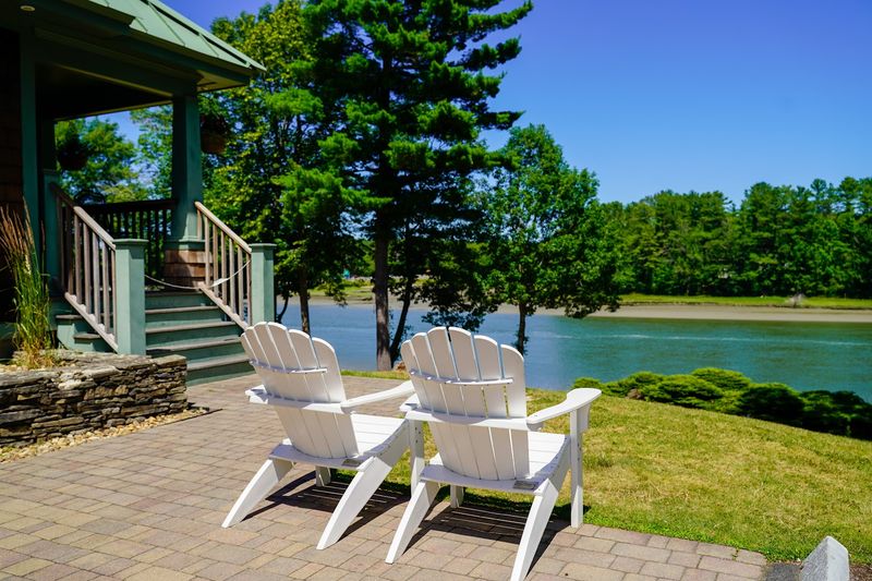 Patio Seats By The Tide Patio Seats By The Tide