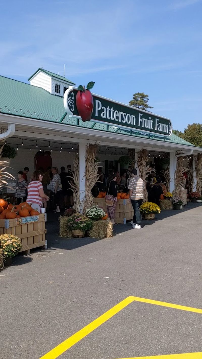 Patterson Fruit Farm, Chesterland, OH