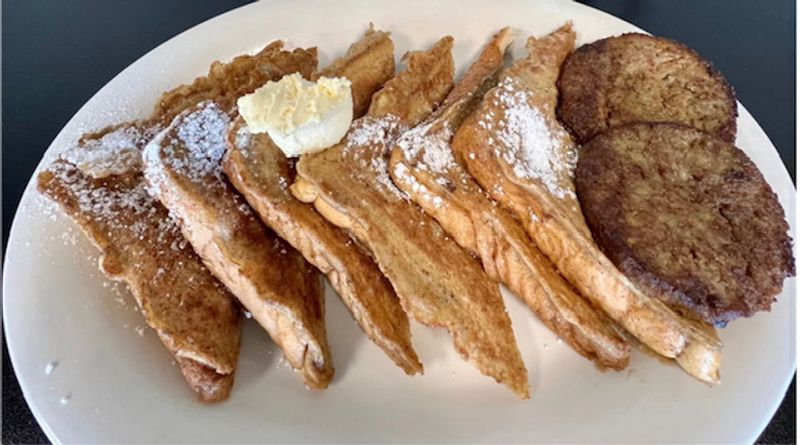 Airedale Diner, Alma