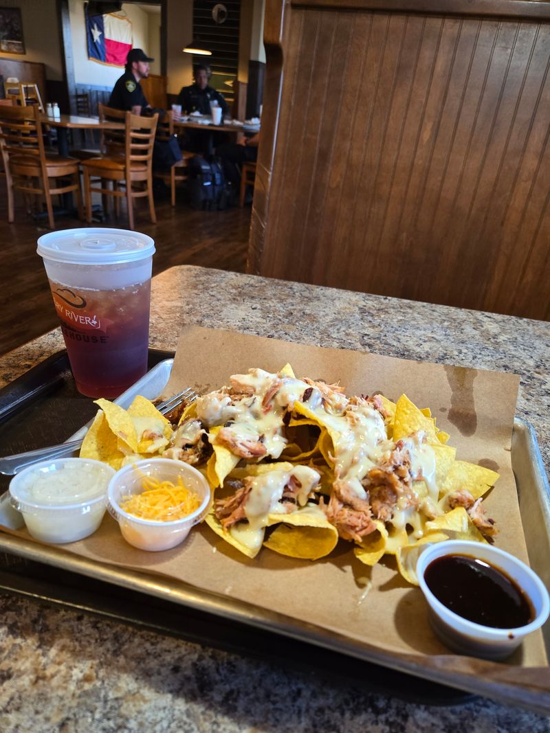 Hickory River Smokehouse – Springfield