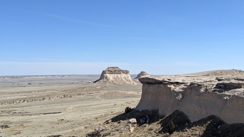 Pawnee Buttes Trailhead