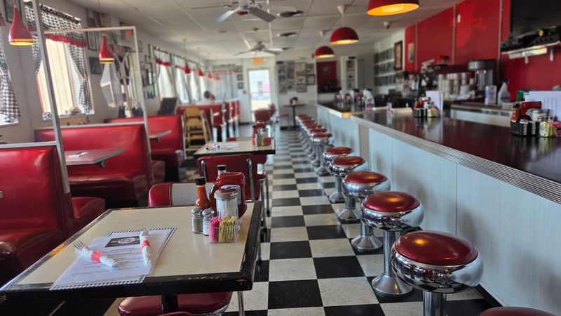 Pazi's Place 50's Style Diner