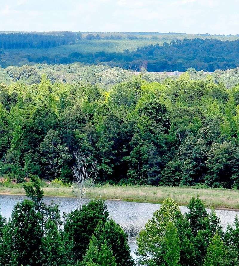 A Hidden Gem Among Mountain Ridges