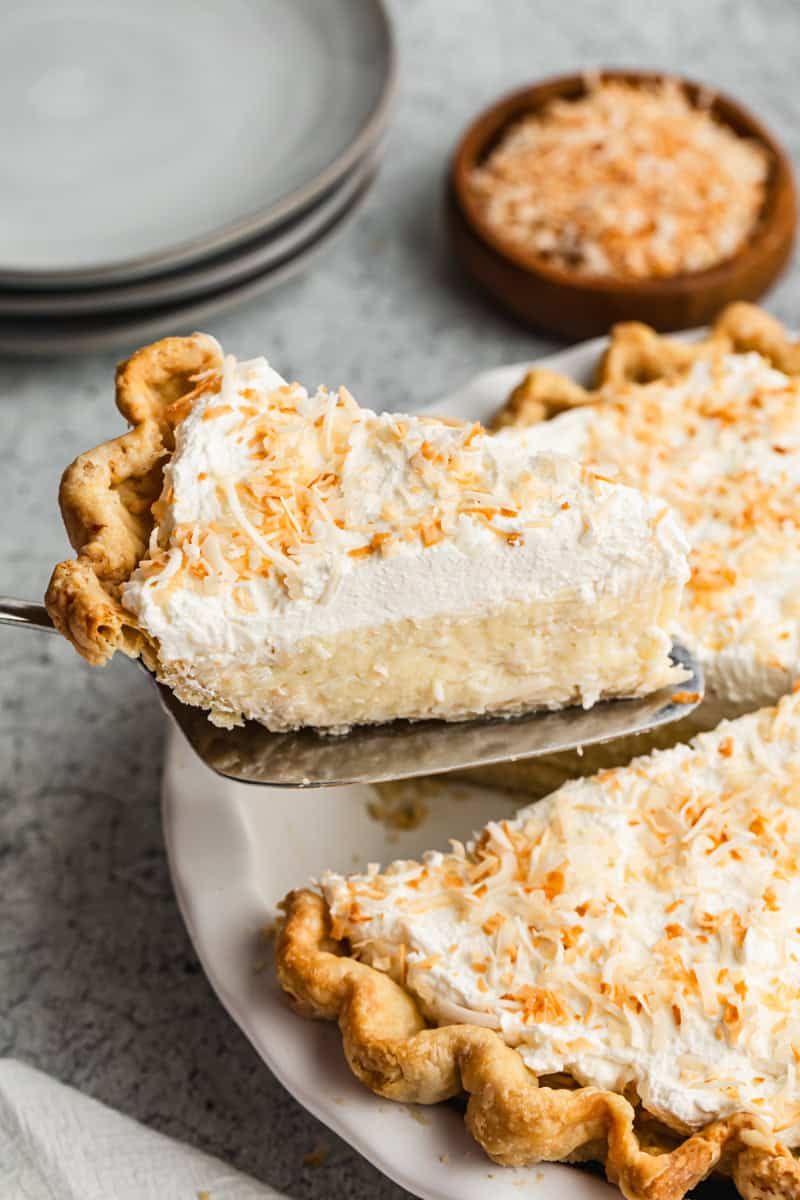 Coconut cream pie