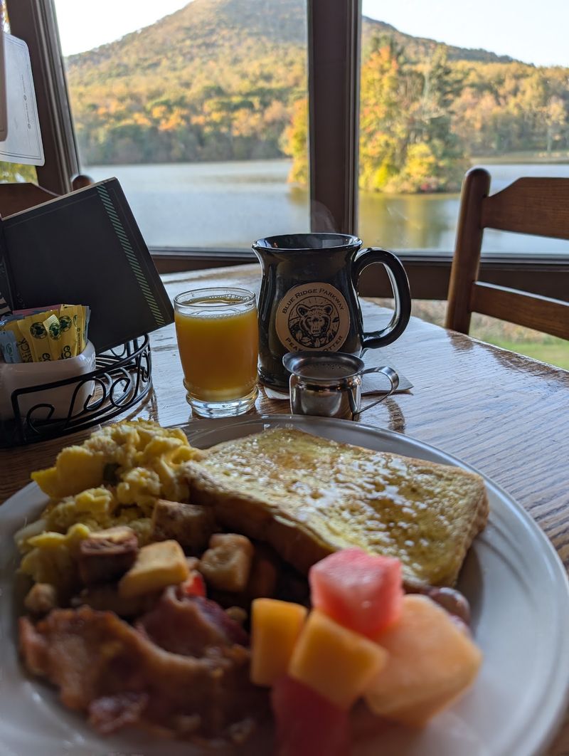 Peaks Of Otter Lake View Restaurant Peaks Of Otter Lake View Restaurant