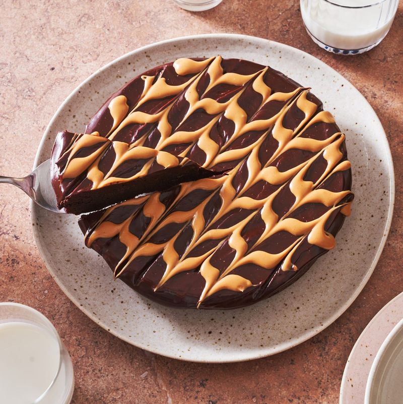 Flourless Chocolate Peanut Butter Cake