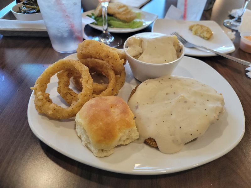 Biscuits That Don’t Miss At Virginia Diner