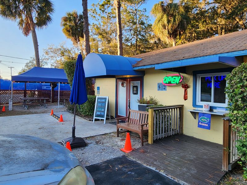 Blue Highway Pizzeria – Micanopy