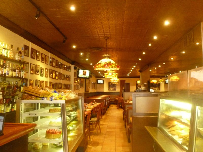 Sarge's Delicatessen & Diner – Murray Hill