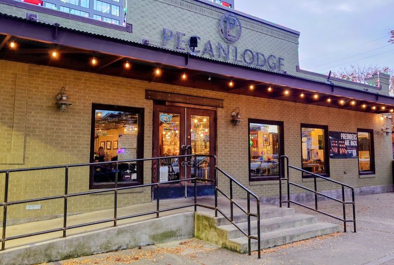 Pecan Lodge, Dallas