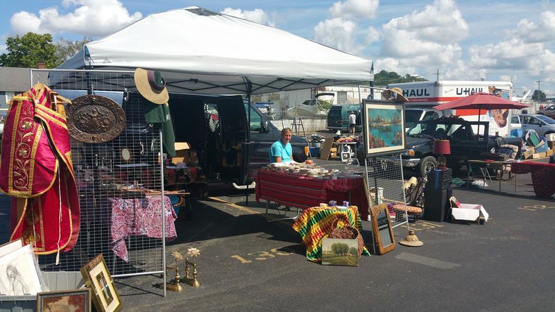 Peddlers Flea Market, Cincinnati