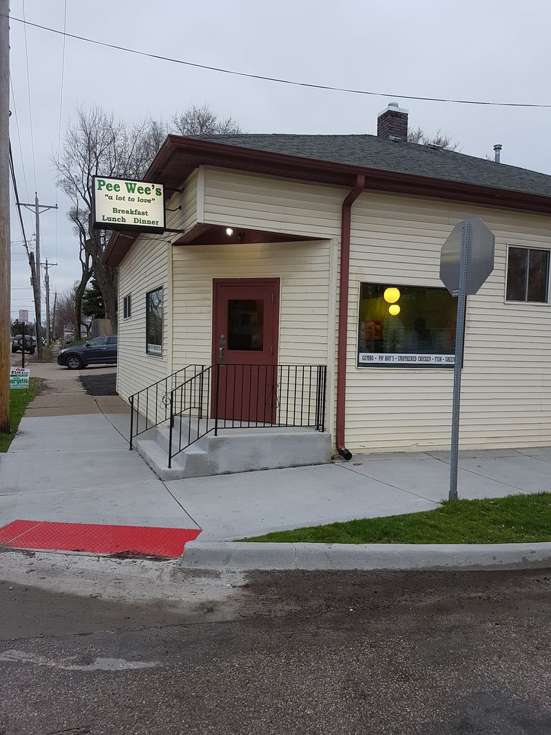 Pee Wee's Soul Food Restaurant