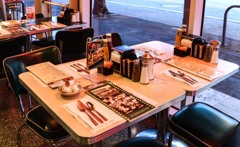 Mel’s Drive-In, San Francisco (Real Diner Vibe)