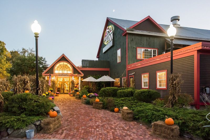 The Common Man Inn And Spa, Plymouth, NH 03264