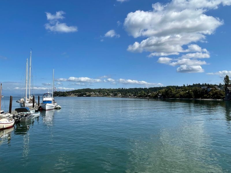 Penn Cove and Its Famous Waters Penn Cove and Its Famous Waters