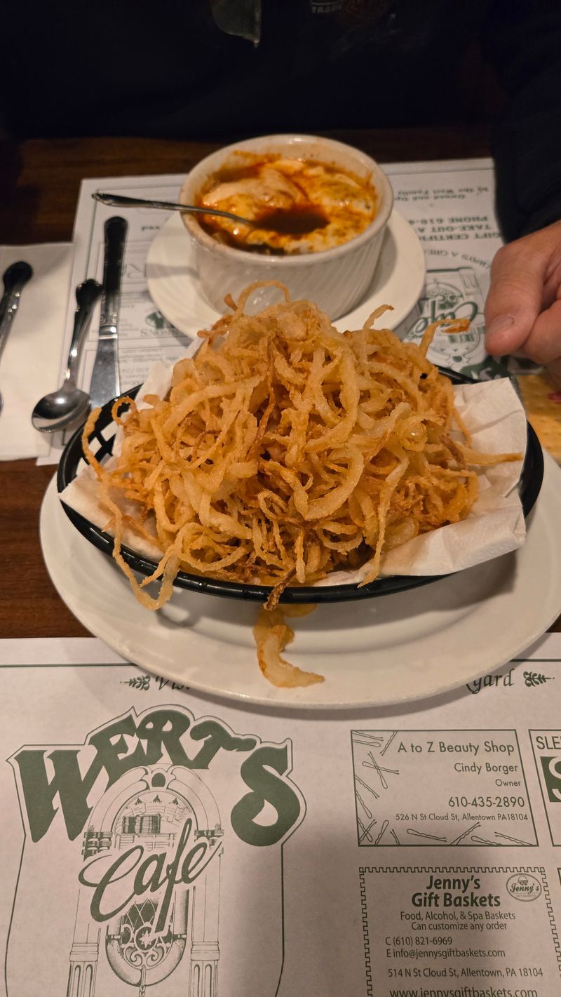 Those Legendary Onion Rings Are Actually Onion Straws