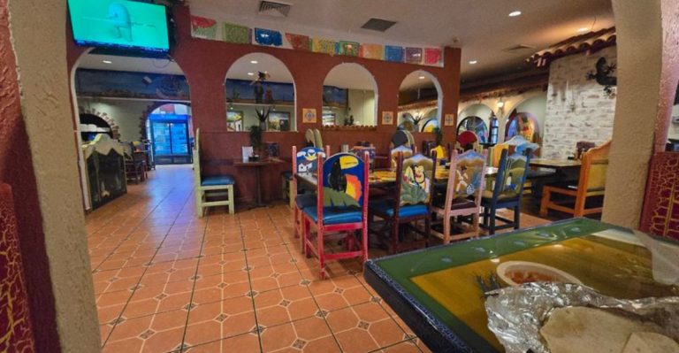 People Can’t Stop Talking About The Free Bean Bar At This Pennsylvania Eatery