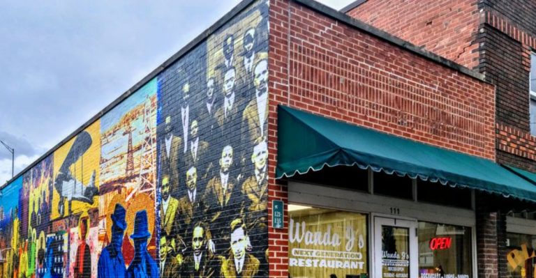 People Cross County Lines In Oklahoma Just To Get A Bite From These Hidden Soul Food Icons