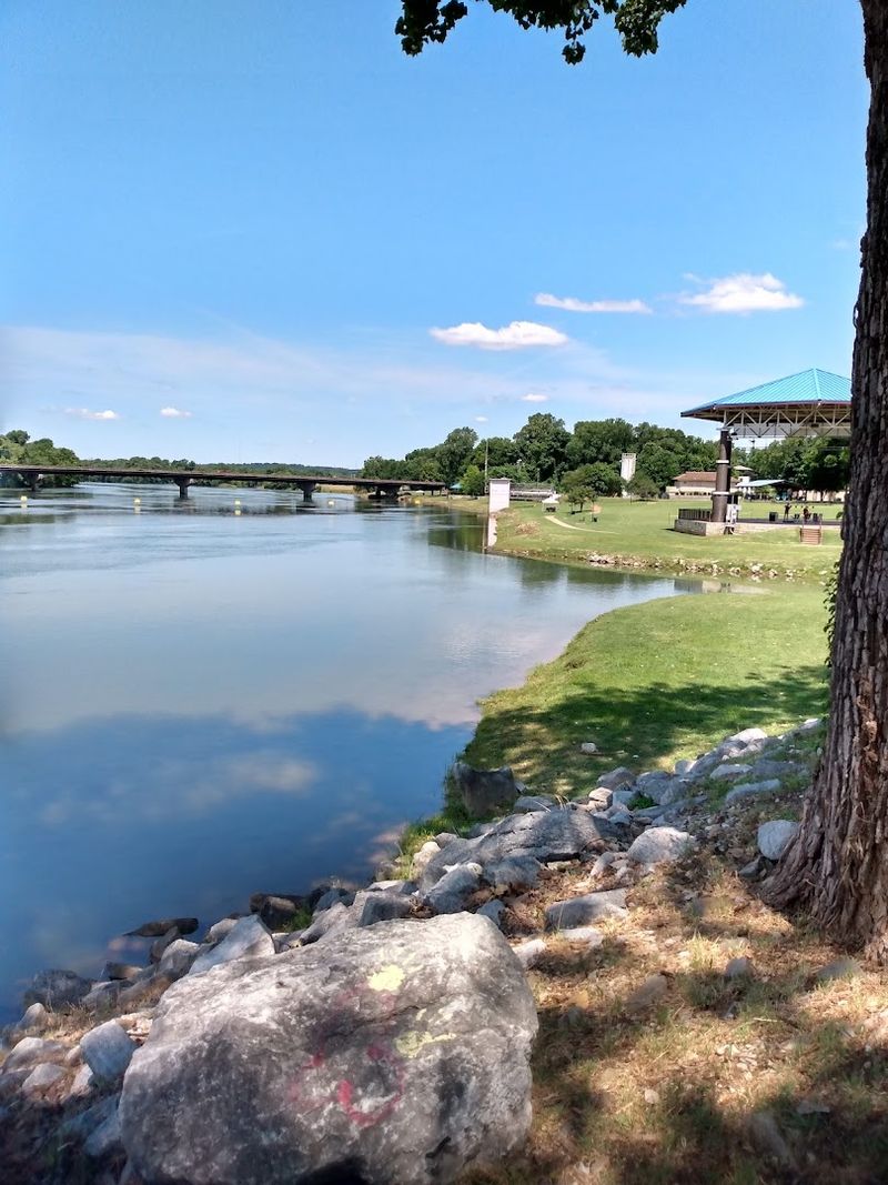 Discover Historic Batesville