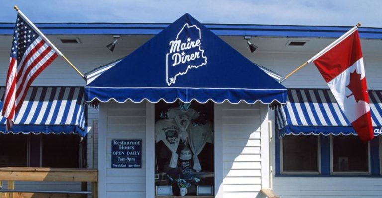 People Drive From All Over Maine Just To Try These Quintessential New England Breakfast Spots