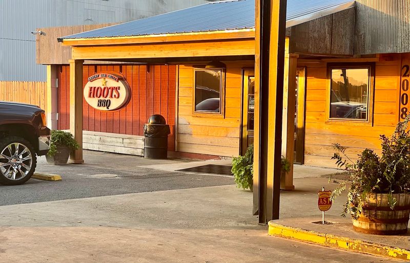 A Barbecue Destination Built Around Slow Smoked Flavor