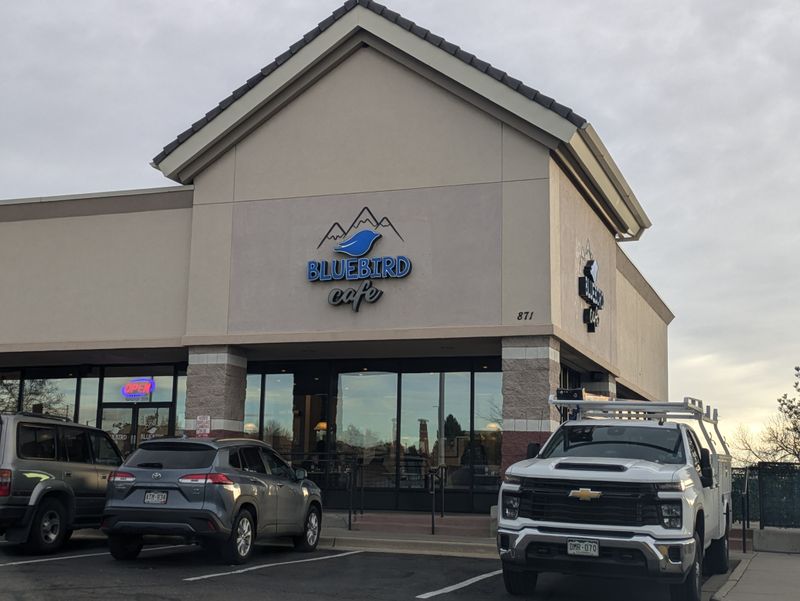 The Decision Makes Itself