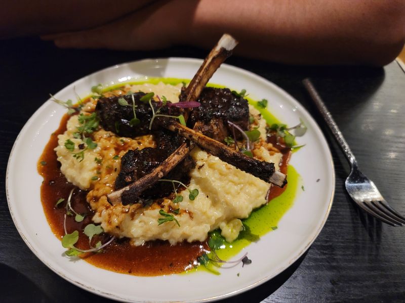 Aurora On The Lake – Commerce Township