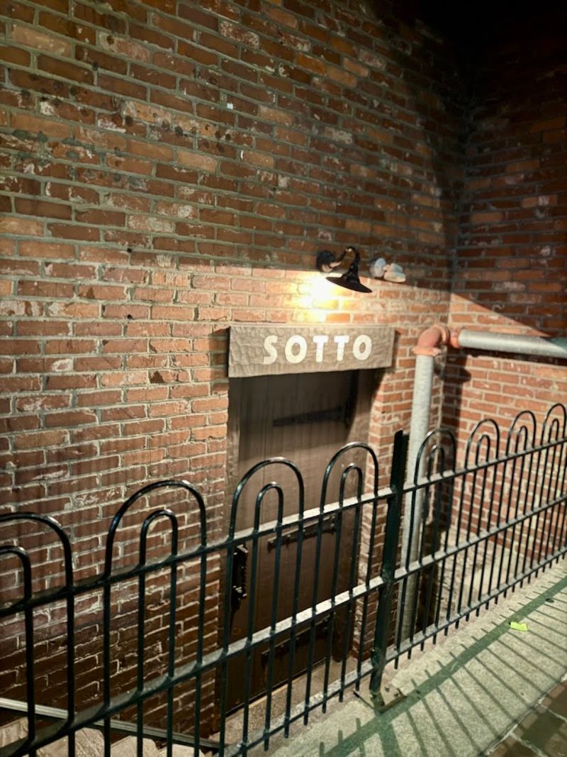 Sotto, Cincinnati