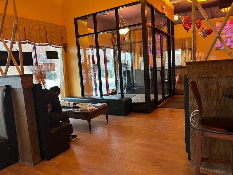 East Moon Asian Bistro