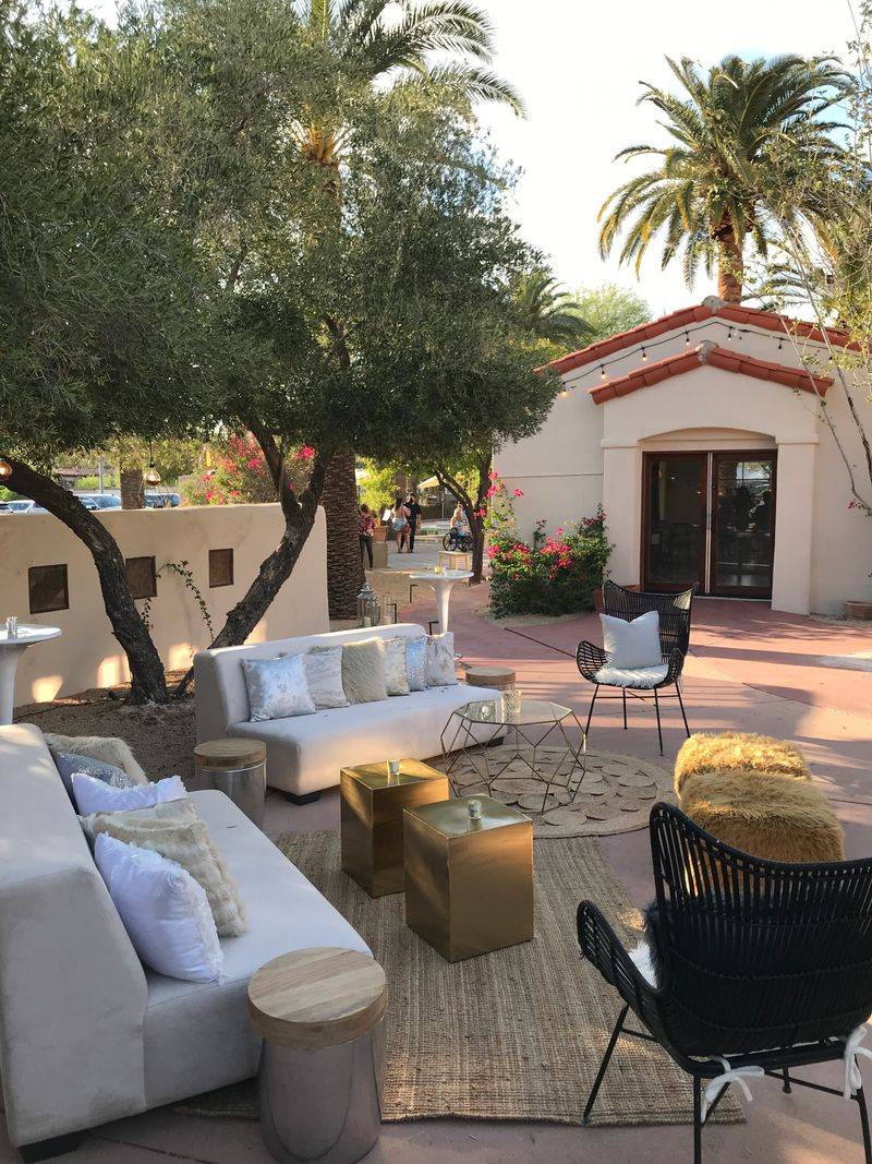 Locale Neighborhood Italian