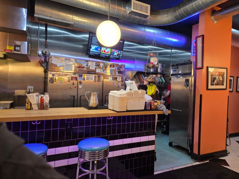 Operating Hours That Fit Real Life Schedules