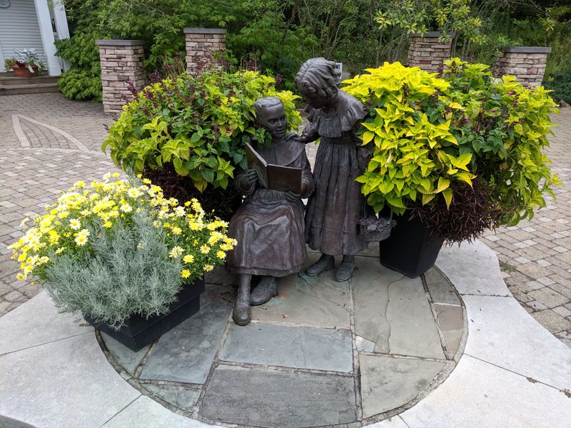 Free Admission Makes Beauty Accessible to All