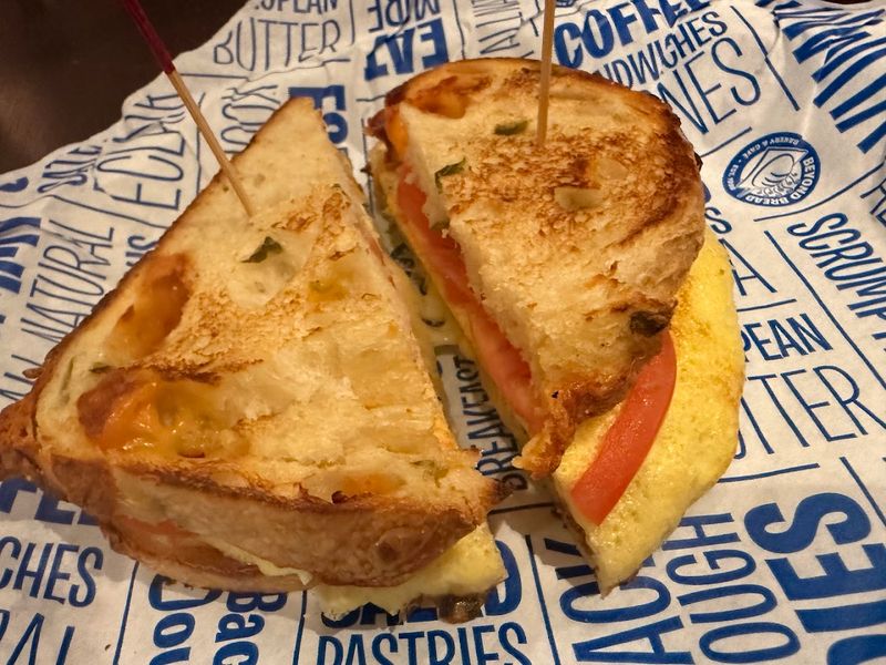 Why This Mount Lemmon Breakfast Spot Feels Like A Hidden Escape