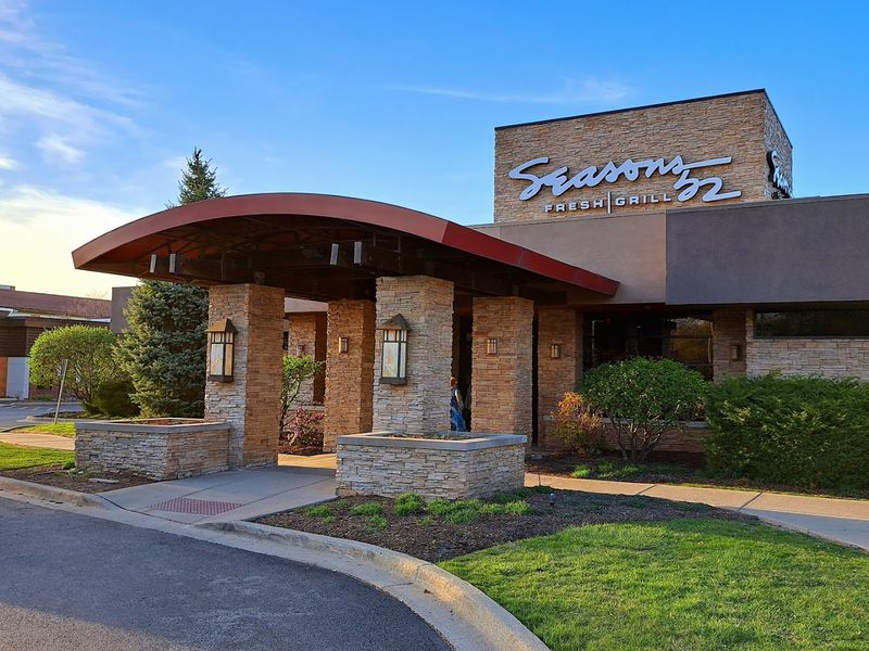 Seasons 52 - Schaumburg