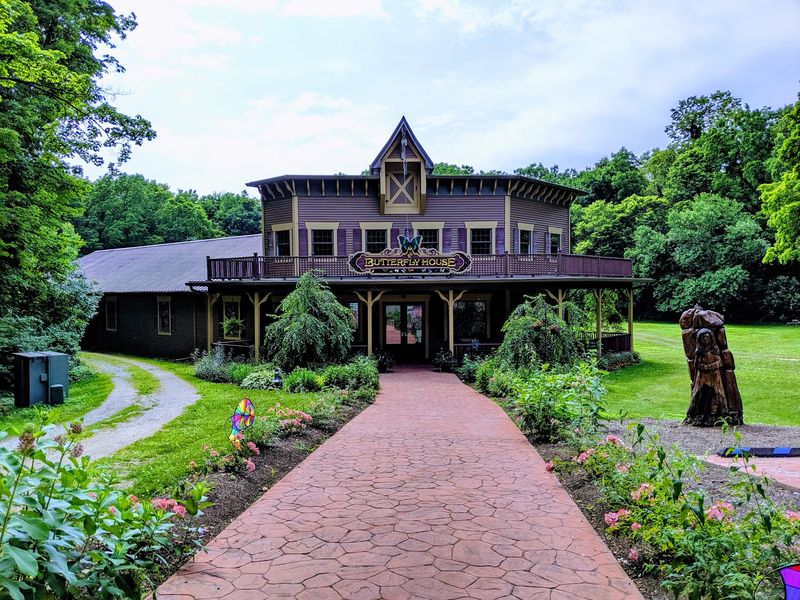 Perry's Cave Family Fun Center