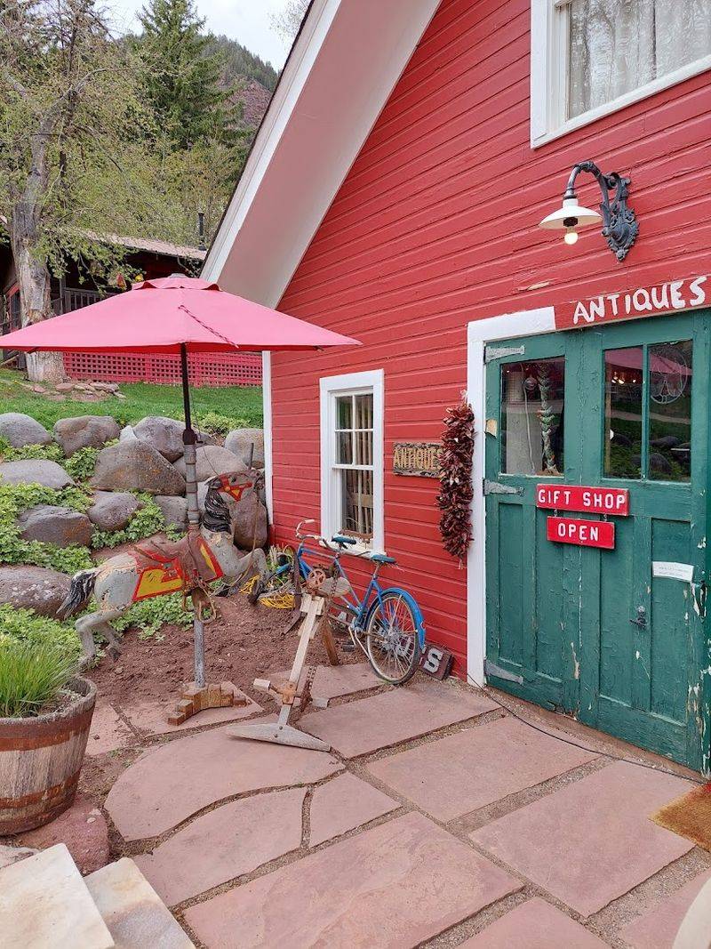 The Gift Shop and the Details That Round Out a Stay